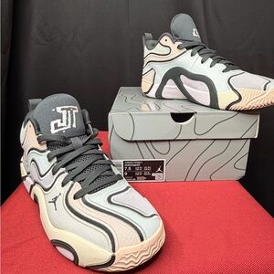 Tatum 3 Sidewalk Chalk